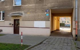 Saska Kepa Modern Apartment